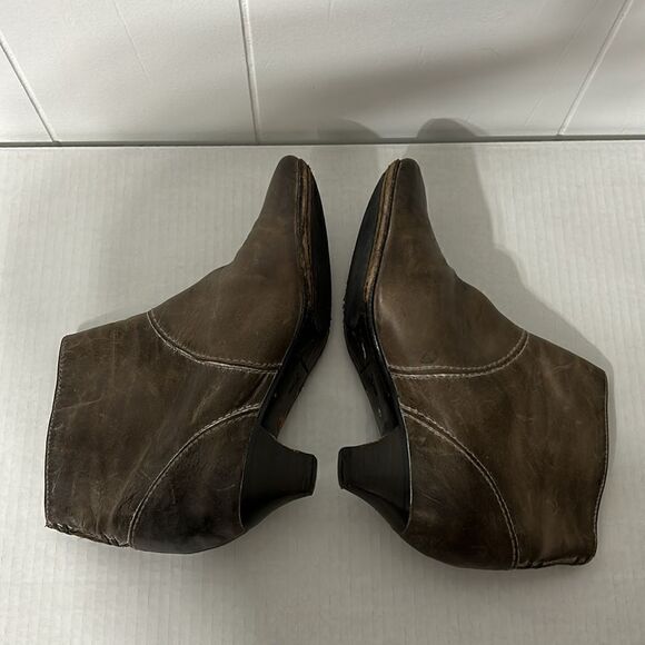 Frye Steffi zip bootie - Picture 5 of 8